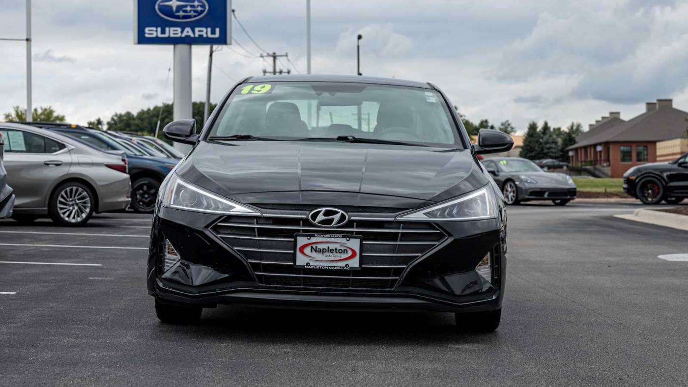 2019 hyundai elantra sel