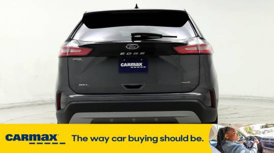 2023 Ford Edge