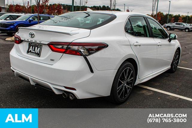 2024 toyota camry se