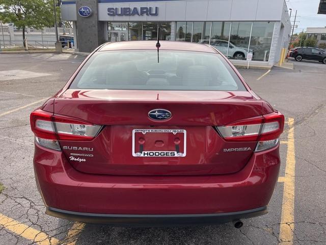 2022 subaru impreza base