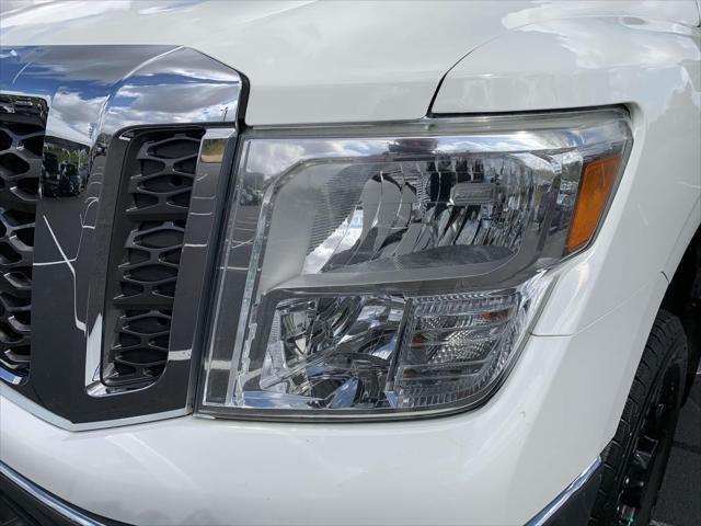 2017 nissan titan xd sv