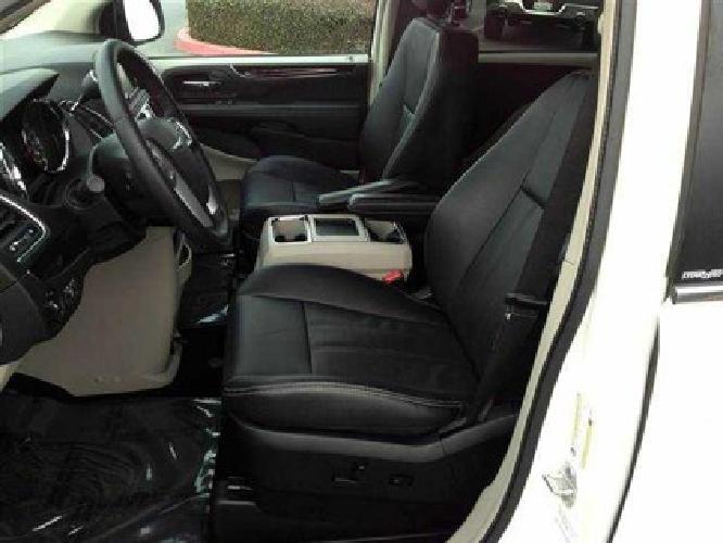 2013 chrysler town & country touring in davis, ca