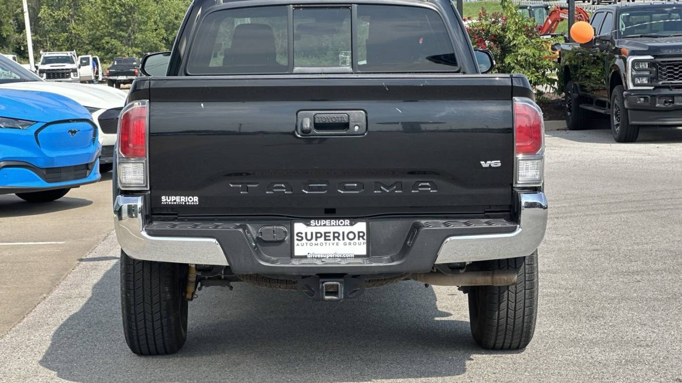 2022 toyota tacoma