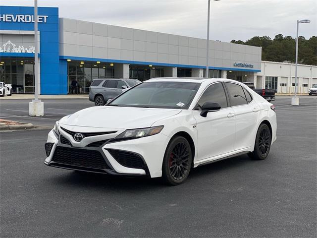2023 toyota camry se