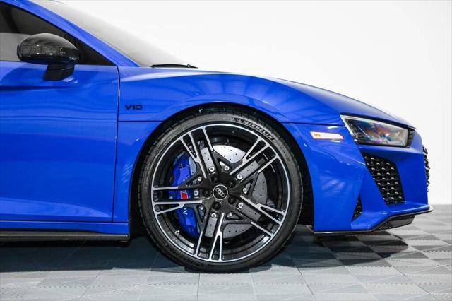 2023 audi r8 5.2 quattro v10 performance awd 2dr coupe