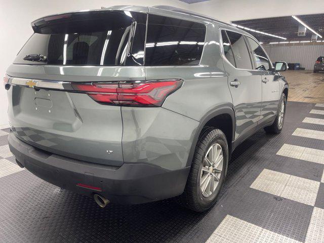 2022 chevrolet traverse lt cloth