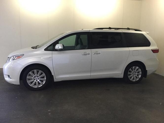 2016 toyota sienna xle premium 7-passenger awd xle premium 7-passenger 4dr mini-van for sale in bow, new hampshire