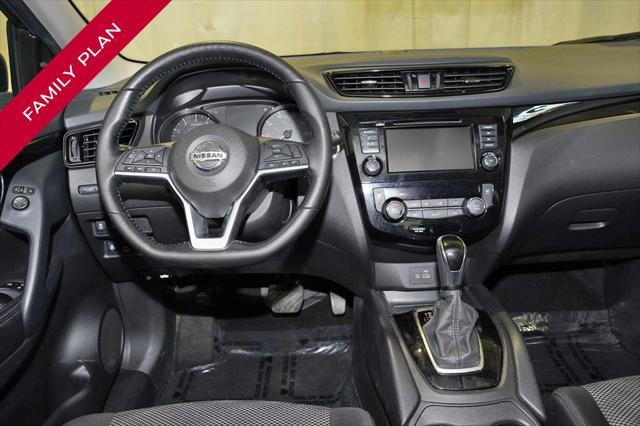 2021 nissan rogue sport sv