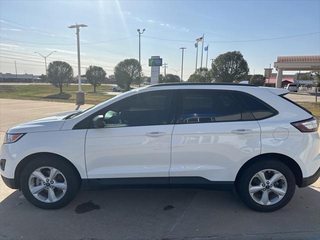 2017 ford edge se