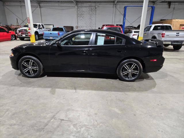 2014 dodge charger sxt