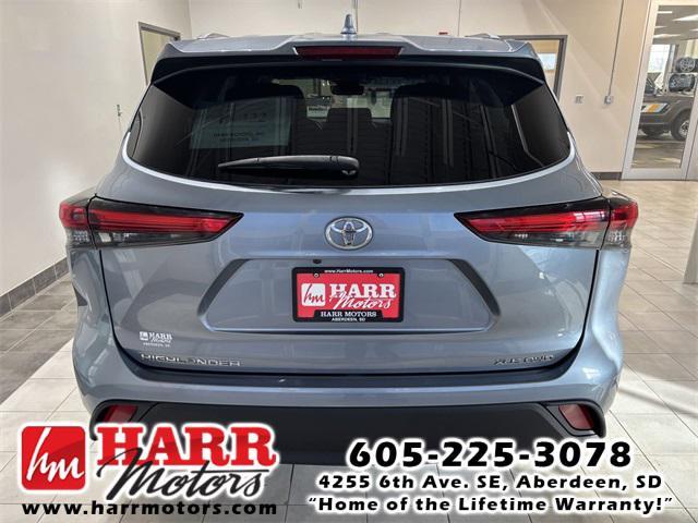 2020 toyota highlander xle