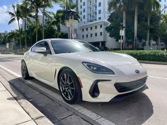 2022 subaru brz premium