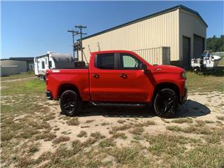 2020 Chevrolet Silverado 1500 custom trail boss