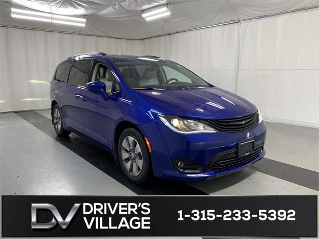 2018 chrysler pacifica hybrid touring l