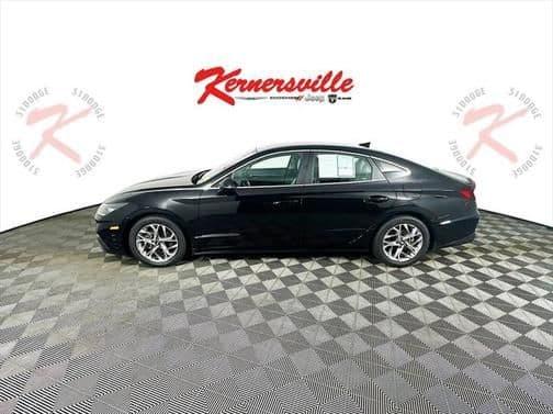 2021 hyundai sonata sel in guthrie, north carolina