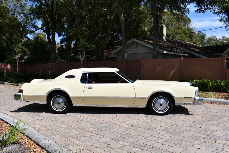 1976 lincoln continental mark iv