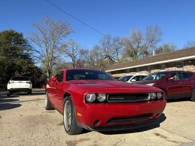 2013 dodge challenger sxt