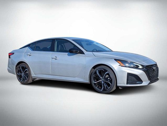 2024 nissan altima sr fwd