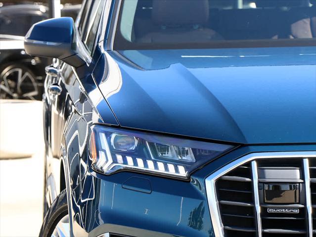 2022 audi q7 45 premium plus