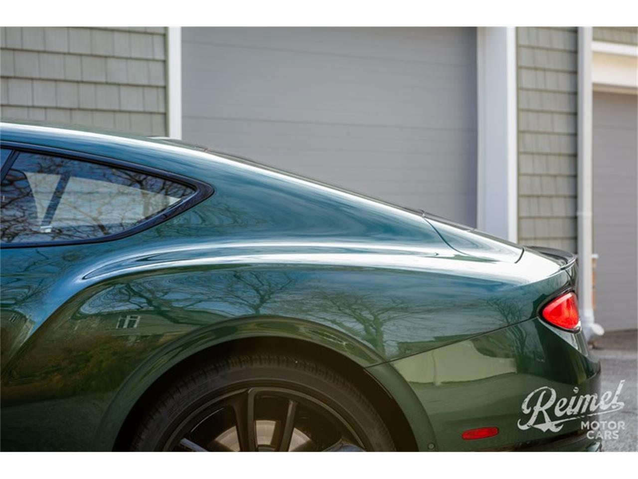 2021 bentley continental