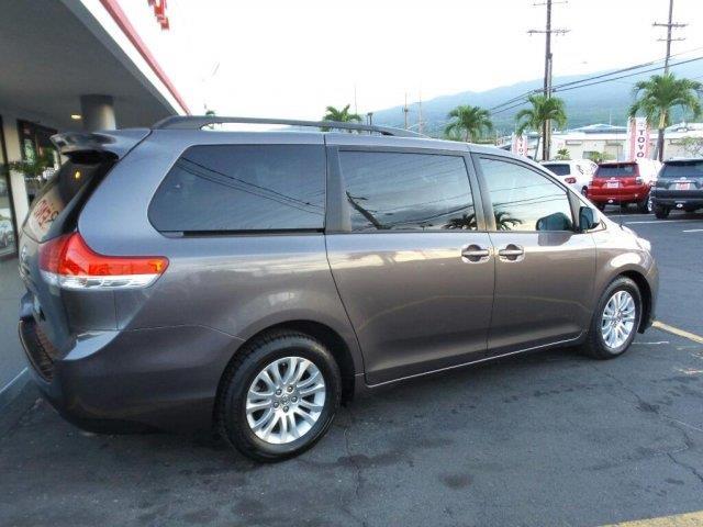2013 toyota sienna limited 7-passenger limited 7-passenger 4dr mini-van for sale in kailua kona, hawaii