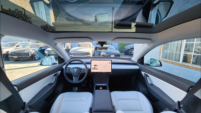 2022 tesla model y long range
