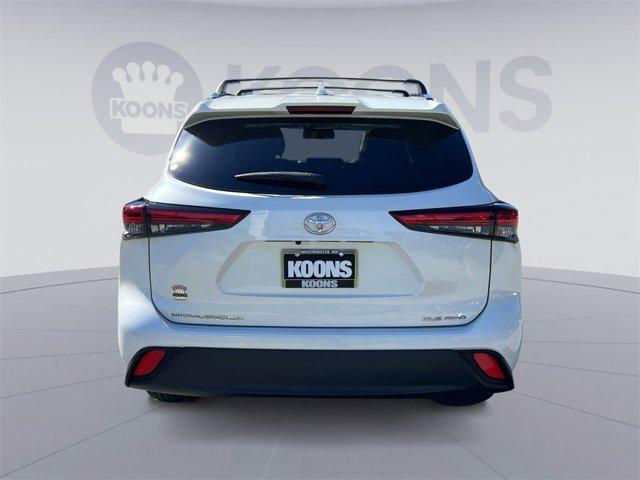2021 toyota highlander xle