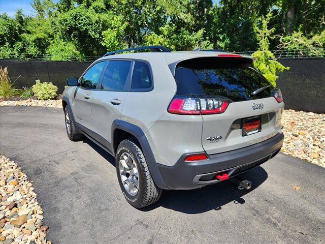 2022 jeep cherokee trailhawk
