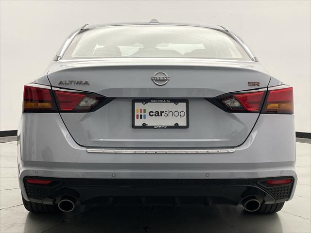 2023 nissan altima sr fwd