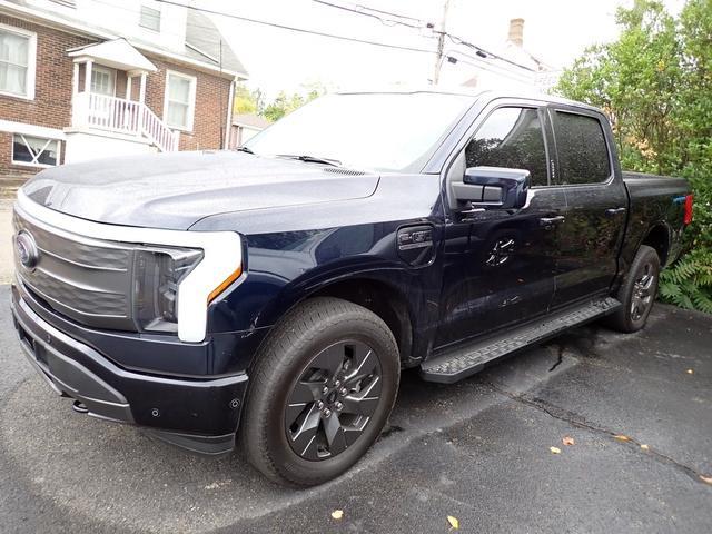 2023 ford f-150 lightning lariat