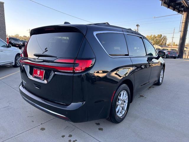 2022 chrysler pacifica touring l
