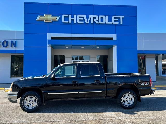 2004 chevrolet silverado 1500 ls crew cab