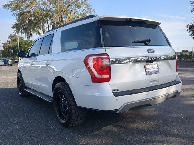 2020 ford expedition max xlt