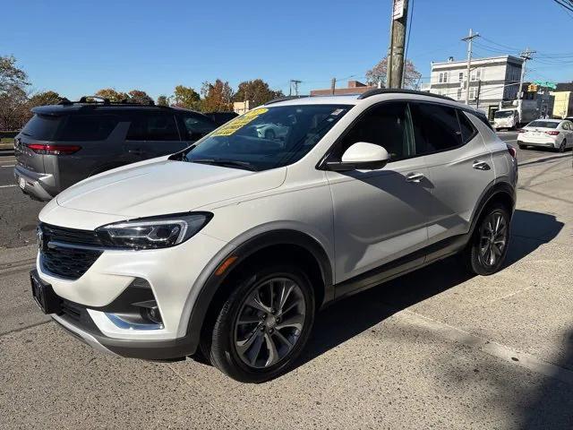 2022 buick encore gx essence