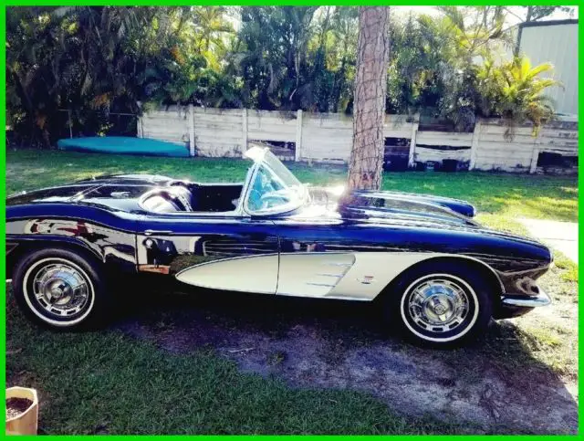 1961 chevrolet corvette,4-speed muncie,manual,rwd,convertible,350 engine