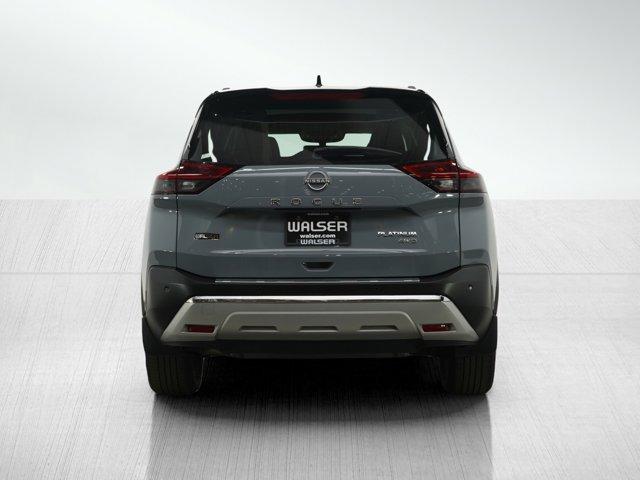 2022 nissan rogue platinum