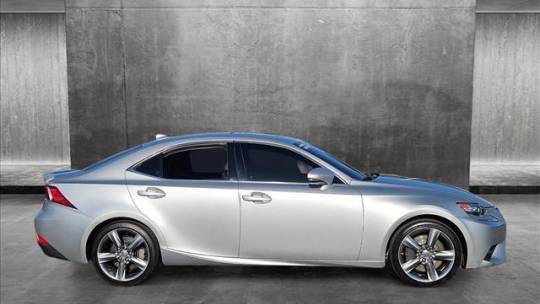 2016 Lexus IS