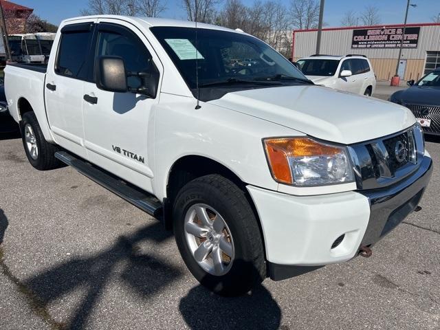 2015 nissan titan sl