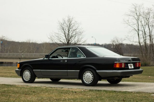 1991 mercedes benz 560sec - very original unmolested car