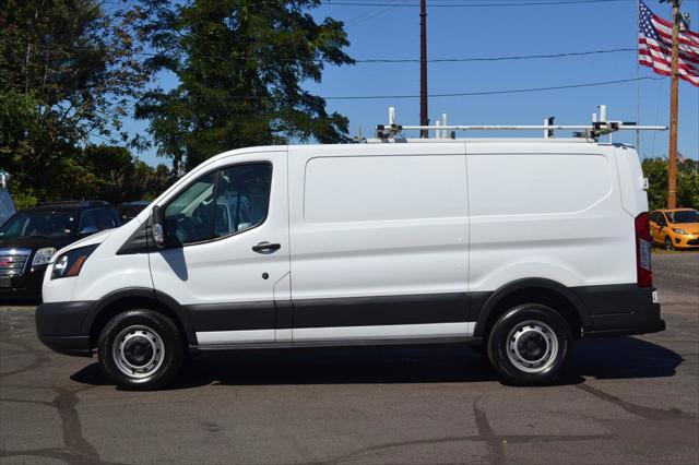 2018 ford transit-250 base
