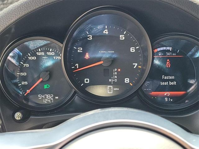 2018 porsche macan base