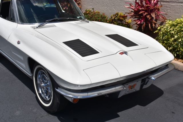 1963 chevrolet corvette split window #'s matching 327ci 300hp 4 speed 0 white co