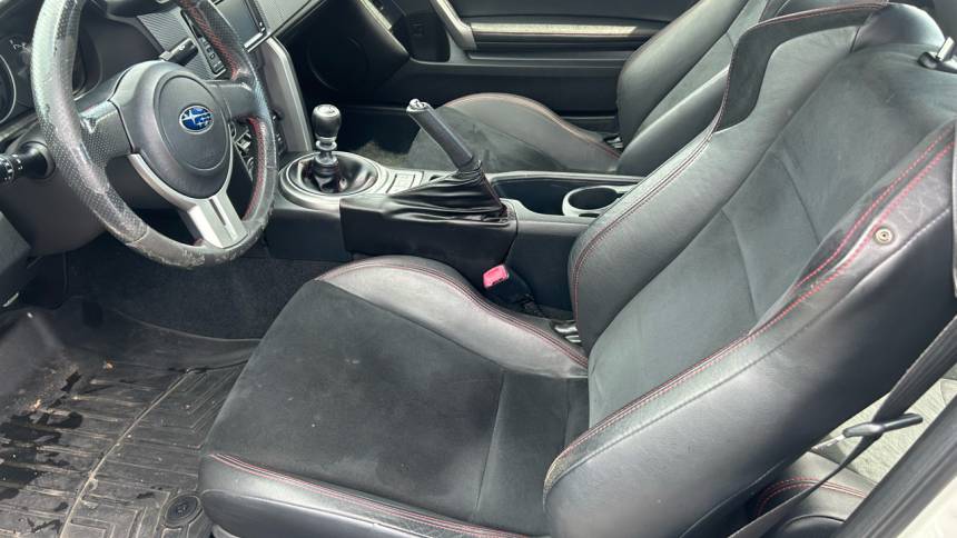 2015 subaru brz limited
