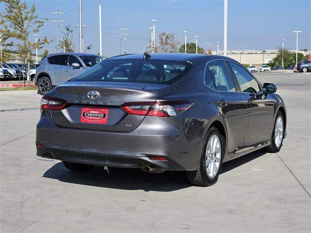 2024 toyota camry le