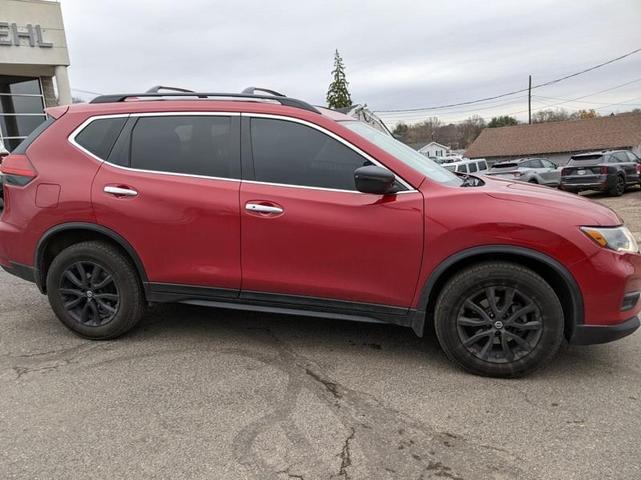 2017 nissan rogue sv