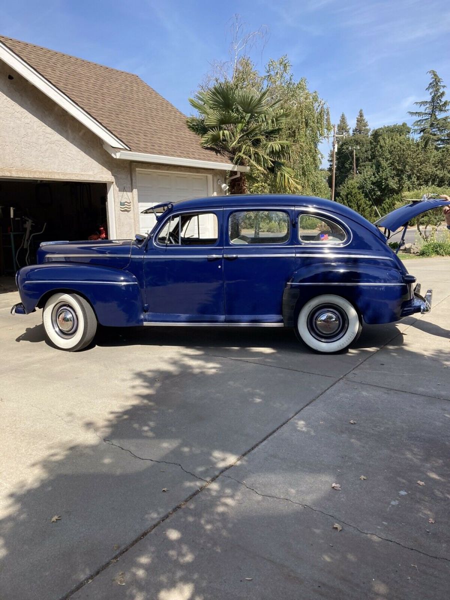 1946 ford super deluxe sedan blue rwd manual