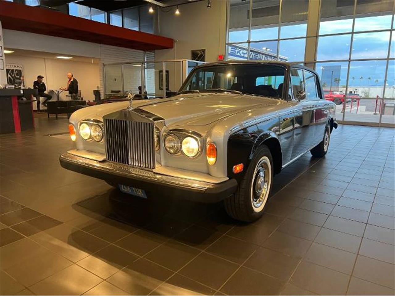 1975 rolls-royce silver shadow