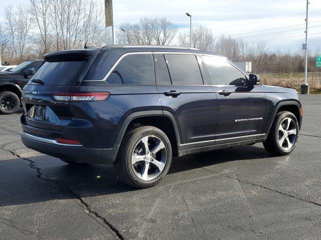2023 jeep grand cherokee 4xe base