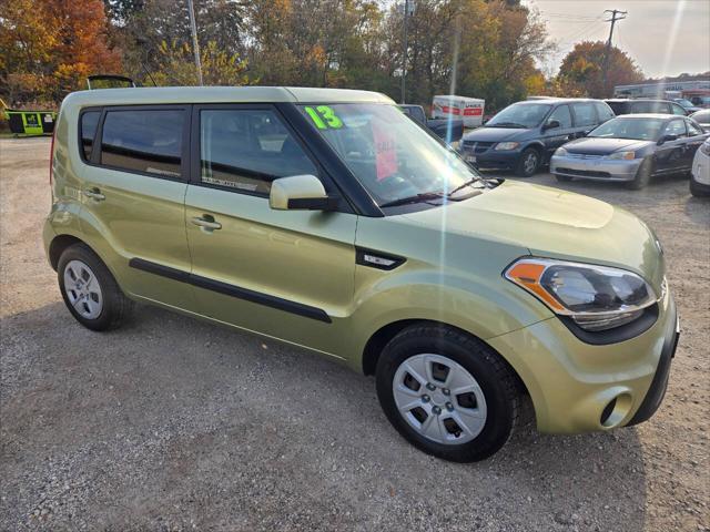 2013 kia soul base