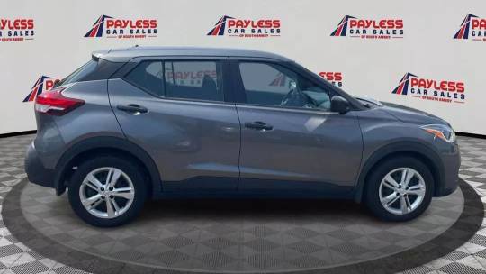2020 Nissan Kicks